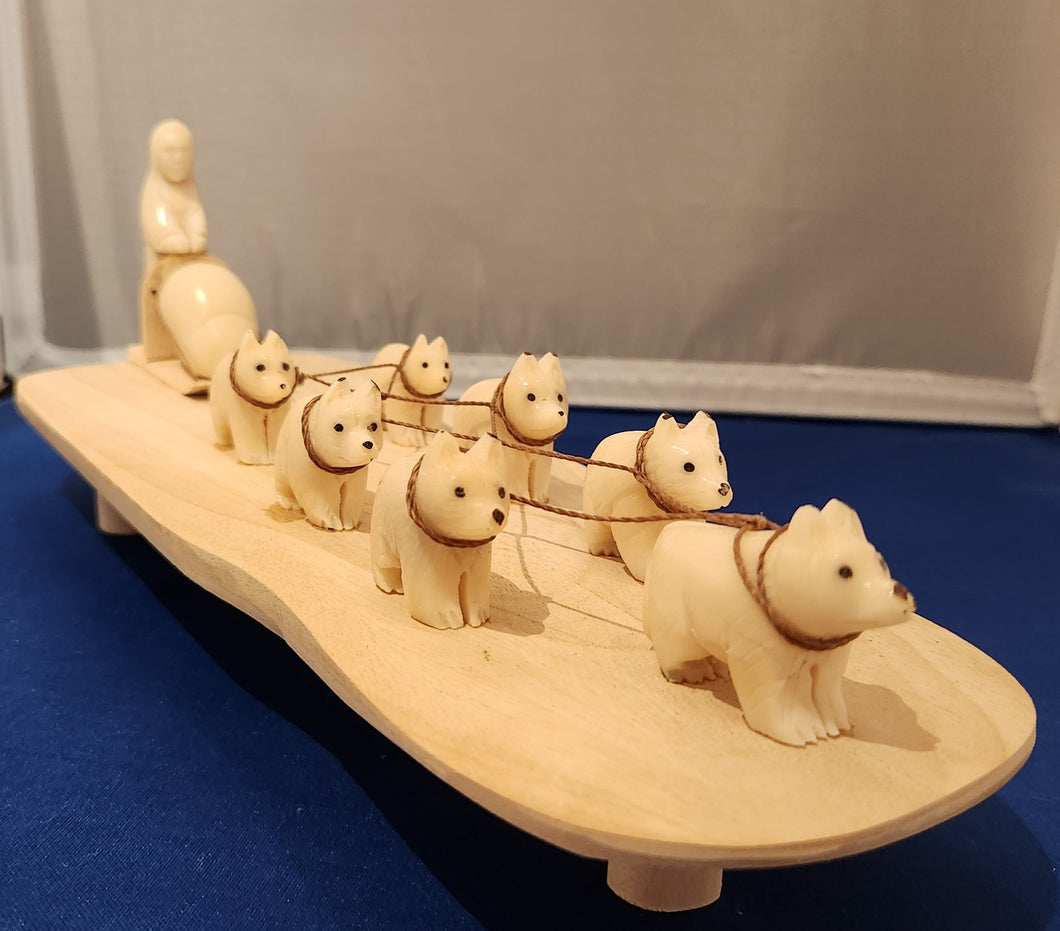 Hand Carved Dog Sled Team